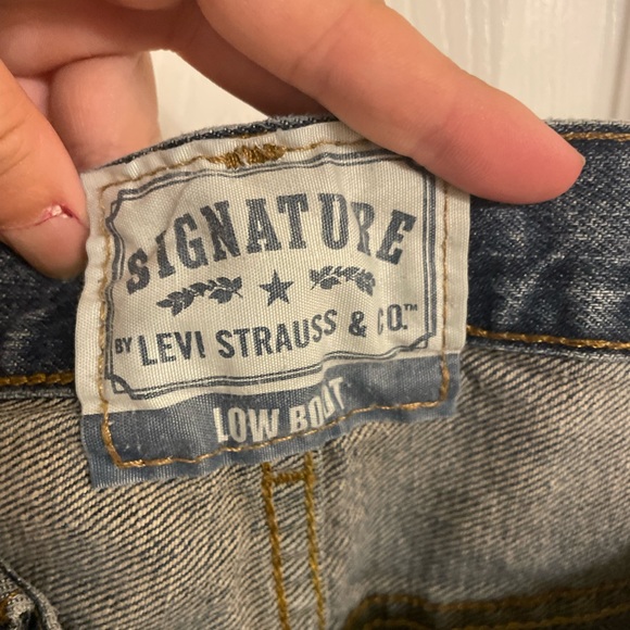 Levi long shorts - Picture 3 of 3